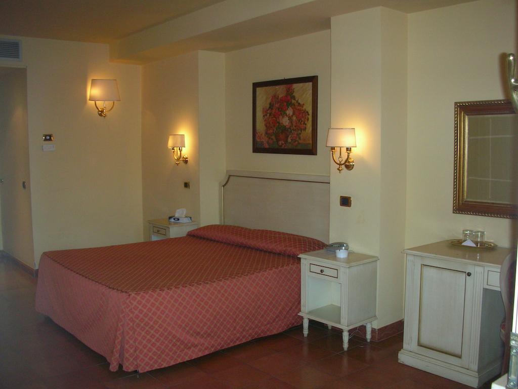 Hotel Quadrifoglio Roma Eur Quarto foto